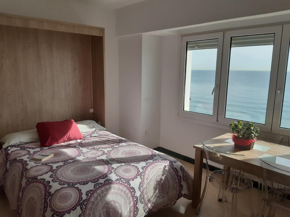 Malagueta Beach Daire Málaga Dış mekan fotoğraf
