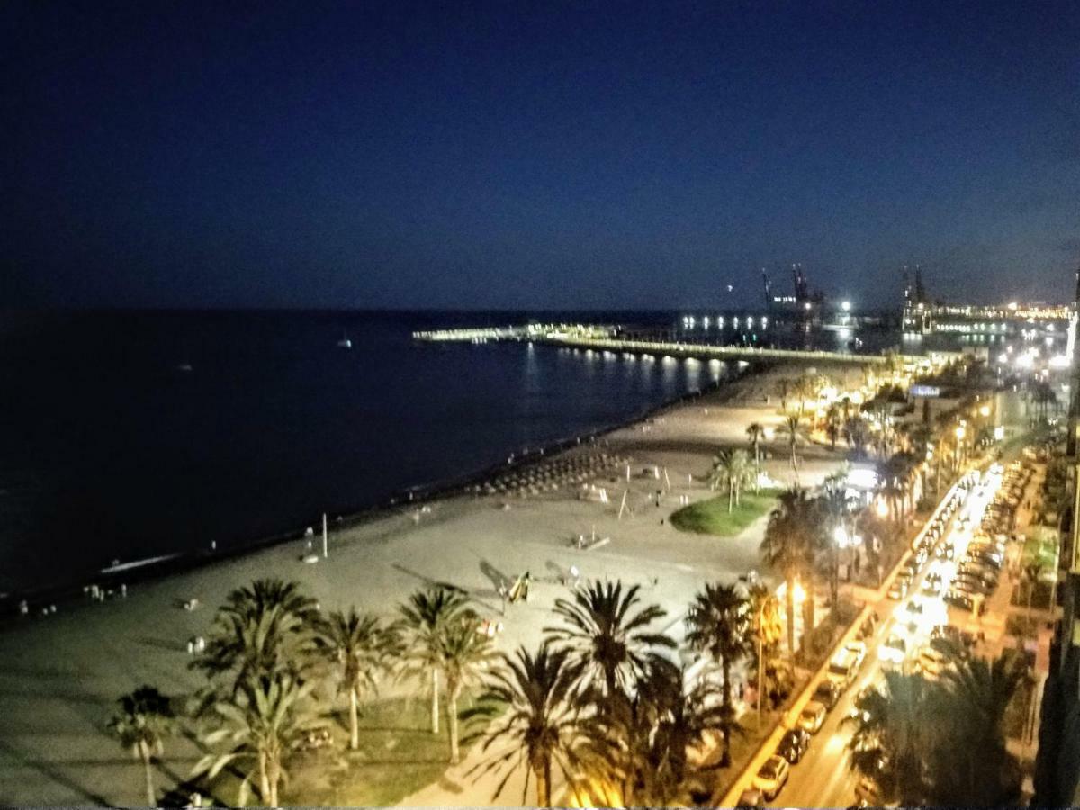 Malagueta Beach Daire Málaga Dış mekan fotoğraf